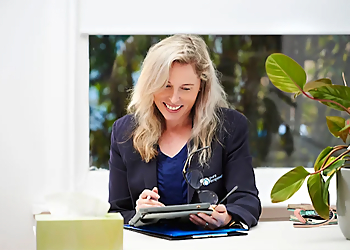 Rachael Willis - PURE EMPOWERMENT PSYCHOLOGY