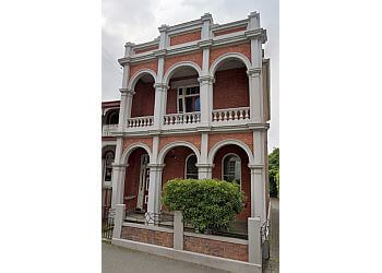 Rebecca Brown - LEGAL SOLUTIONS BARRISTERS & SOLICITORS