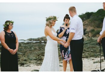 Toowoomba Marriage Celebrants Renee Edge Ceremonies image 1