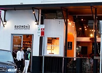Rhonda's Bar & Restaurant