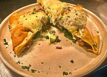 River Cruz Cafe Restaurant