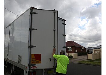 Roo’s Removals
