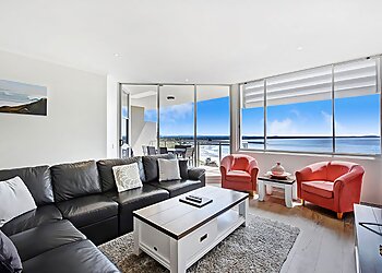 Sandcastle Apartments