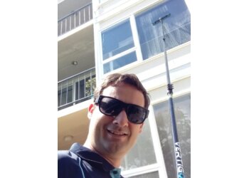 See Clear Window and Pressure Cleaning