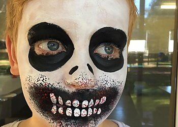 Sharon's Face Painting & Balloon Animals