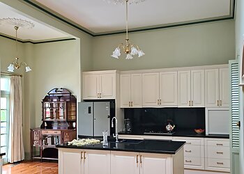 Shaun Arthur Painting