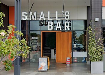 Small's Bar