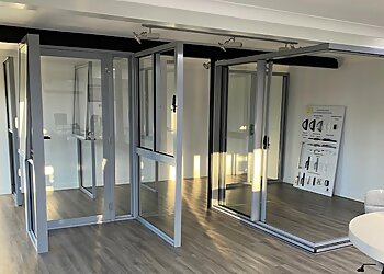 Southern Cross Windows