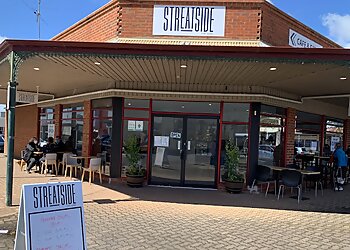 Streatside Cafe & Eatery