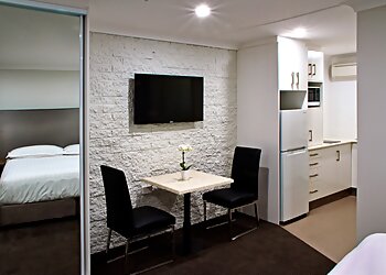 The Duck Inn Apartments