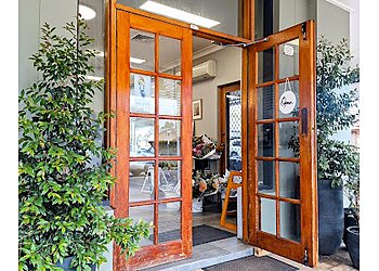 The Icky Sticky Patisserie