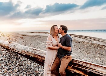 Through the lens with Angela Nicolle