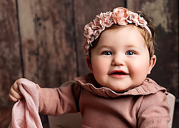 Tiny Hands Photography