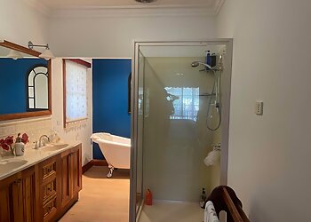 Top To Bottom Cleaning Services & Co