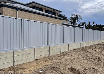 Maitland Fencing Contractors Total Fencing Maitland image 1