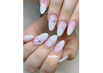 Trendie Nails & Beauty Trendie Nails & Beauty