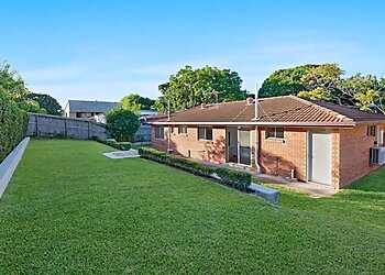 True Blue Yard Maintenance