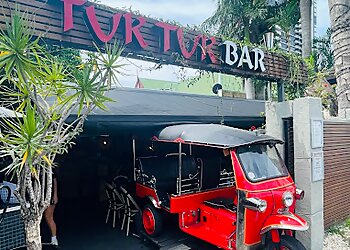 Tuk Tuk Restaurant & Bar