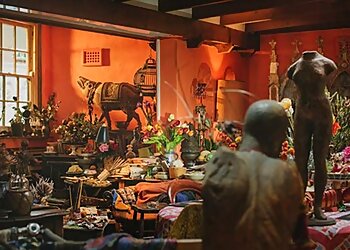 Tweed Regional Gallery & Margaret Olley Art Centre