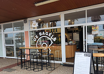 UE Bagels