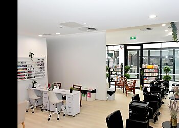 Unique Beauty & Style