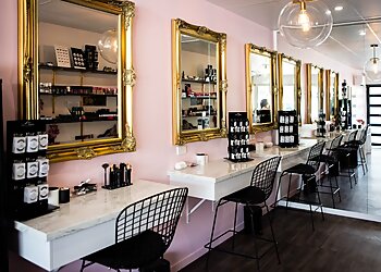 Urban Miss Beauty Bar