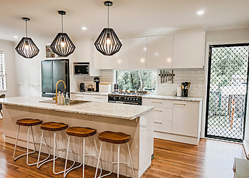 WCC Kitchens & Cabinets