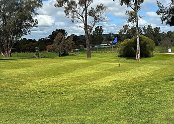 Wagga Par 3 & Driving Range