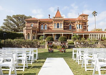 Weddings of Distinction