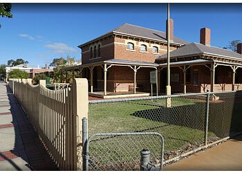 Wentworth Court House