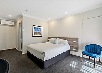 West End Motor Lodge