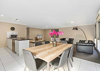 West End Motor Lodge