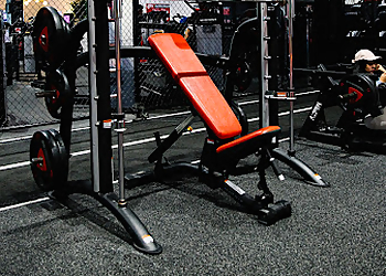 World Gym Mount Gravatt