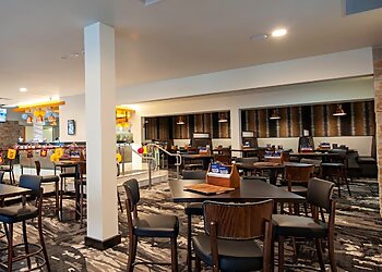 Zack’s Restaurant & Bar